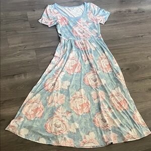 LuLaRoe Blue and Pink Floral Maxi Dress